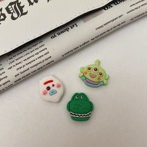 Croc charms